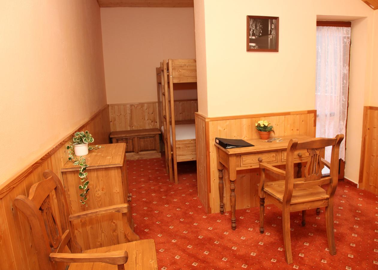 Garni Hotel Asas*** Most Extérieur photo