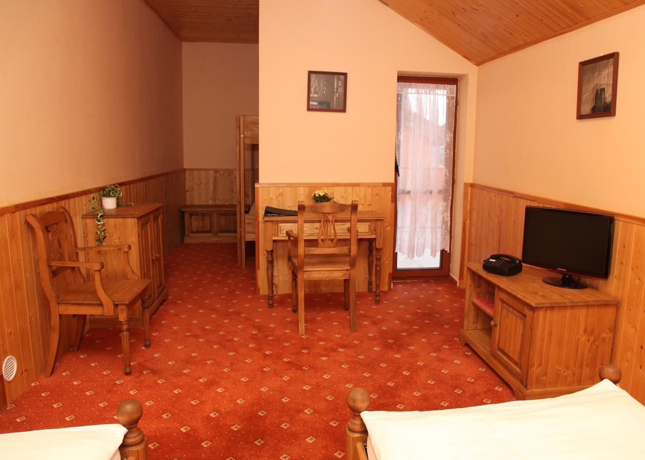 Garni Hotel Asas*** Most Extérieur photo