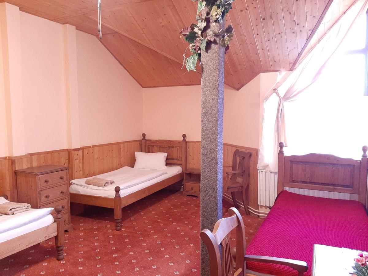 Garni Hotel Asas*** Most Extérieur photo